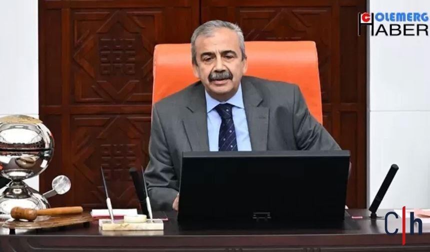 Barışın Gülen Yüzü, Hakikatin Keskin Kalemi: Sırrı Süreyya’sız Bir Yıl