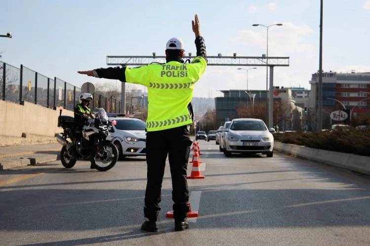 Trafik Cezalarinda Yeni Donem Sure Bir Aya Uzatildi 1706781968 159 X750