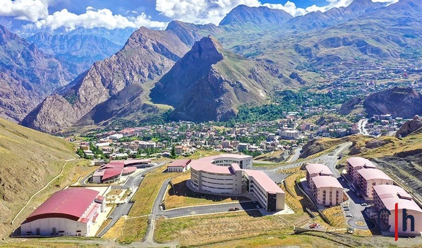 Hakkariuniversitesihu 860X505