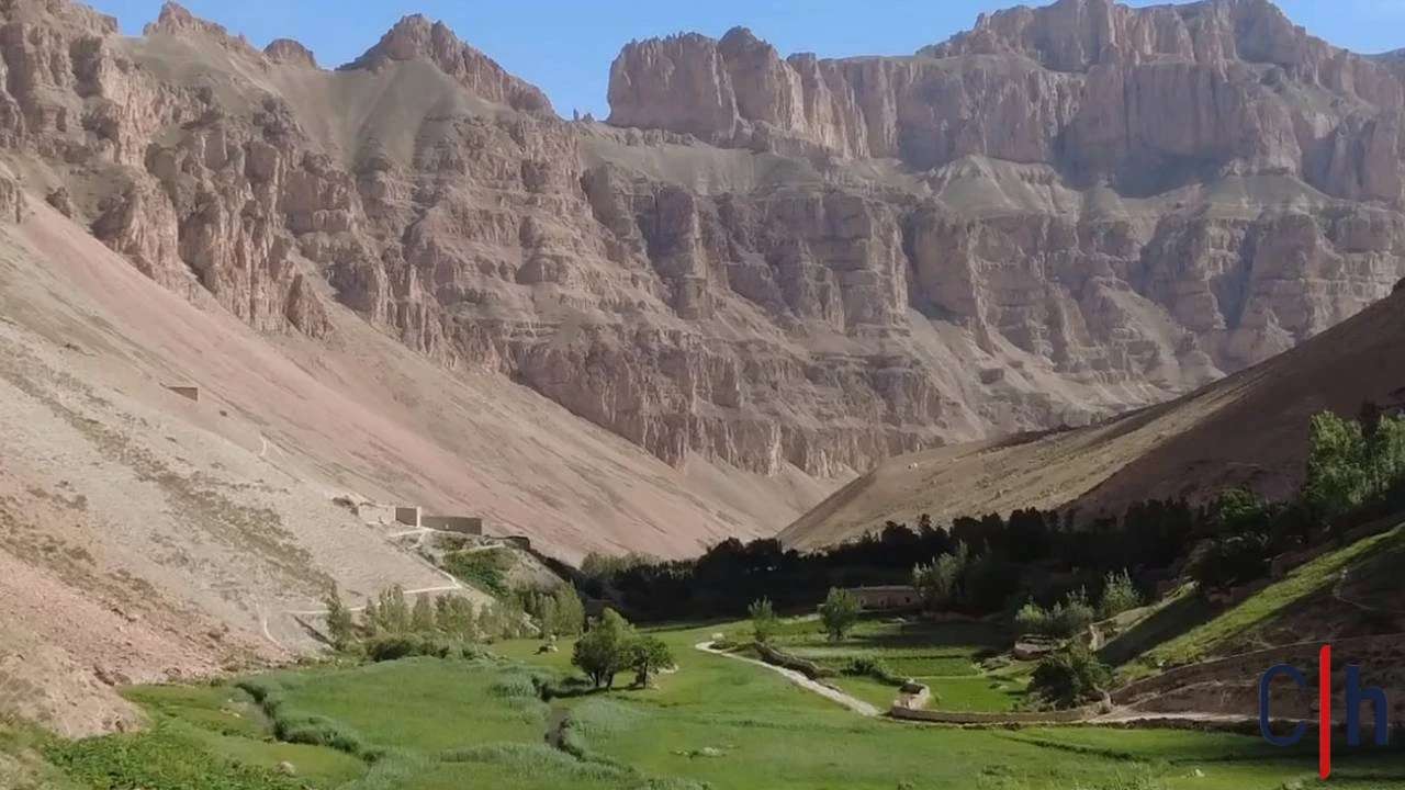 Zagros Daglarindan Kopus Turkiyenin Altinda Devasa Bir Yarik Kesfedildi Ujiq