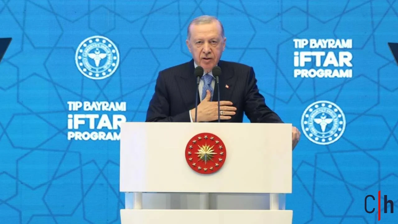 Erdogan Acikladi 37 Bin Saglik Personeli Alinacak