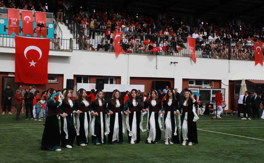 20251029Aw568883 2 850X527