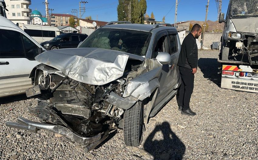 20251031Aw570386 850X527