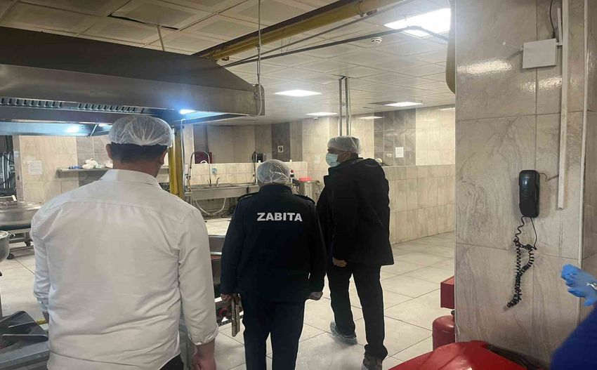 20251111Aw577307 850X527