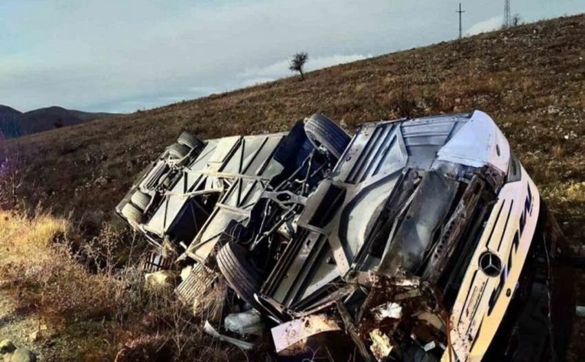 690X390Cc Mrk 30 11 2025 Yolcu Otobs Kaza 850X527