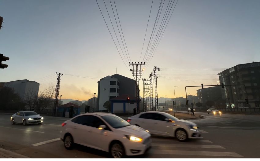 20251205Aw593574 16 850X527