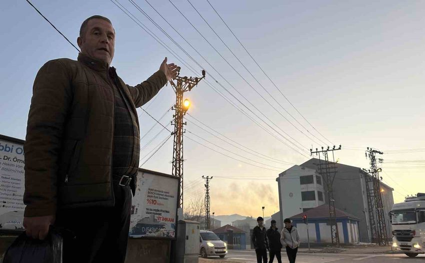 20251205Aw593574 850X527