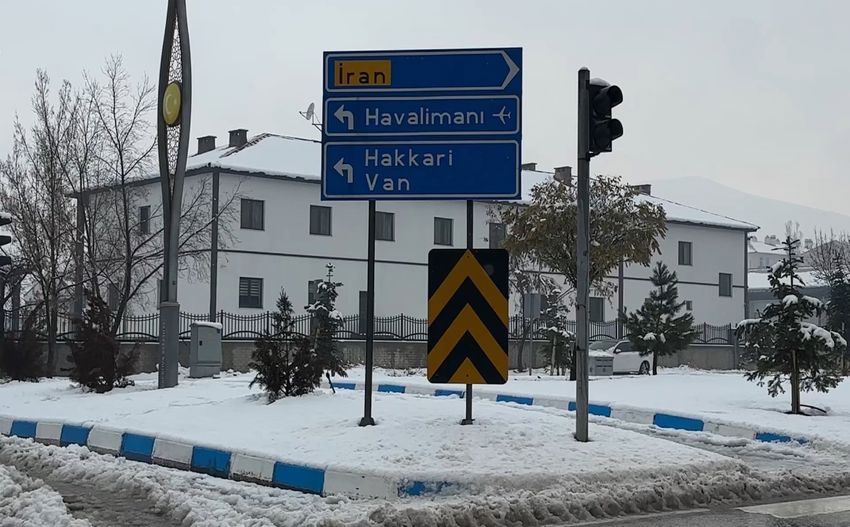 20251208Aw595141 850X527