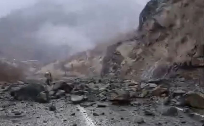 20251208Aw595465 850X527