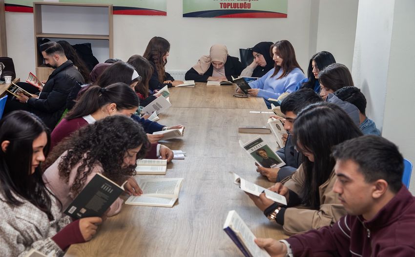 31F0Fbd5 B027 47C9 9346 04B9Ce9D47D6 850X527