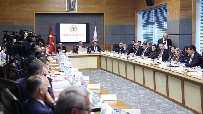 690X390Cc Ank 05 12 2025 11. Yargi Paketi Adalet Komisyon Kabul Edildi