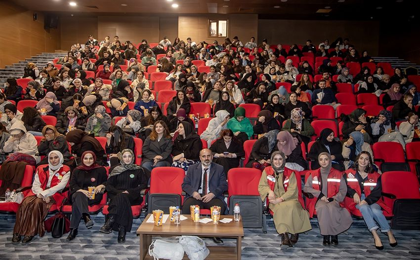 E29F1496 F591 41C6 Aaf5 D345953E96F8 850X527