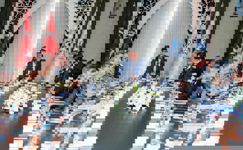 G7Z J Z N X M A Am I V8 850X527