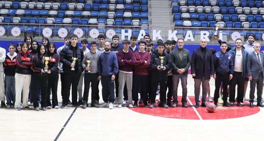 Hakkaride Masa Tenisi