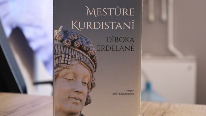 Jineke Lekoliner Helbestvan Mesture Kurdistani (1)