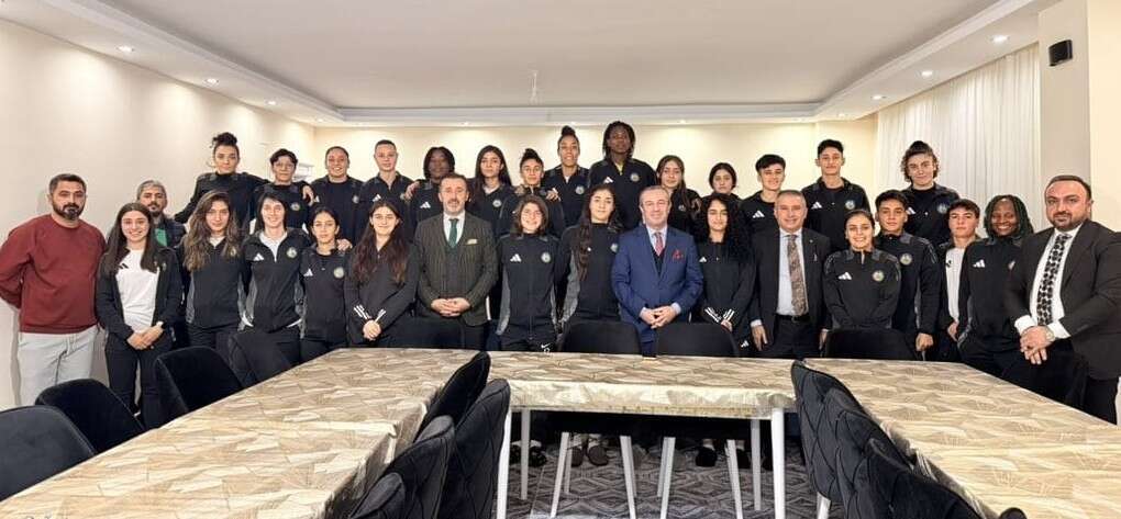 Spor Tesisleriyle Gonulleri Kazanan Zeydin Kaya 1