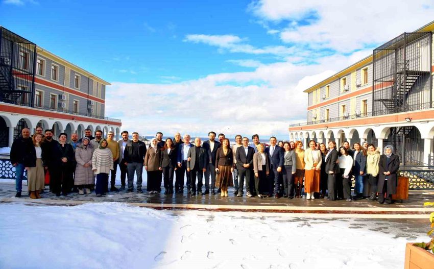 20260111Aw617747 4 850X527