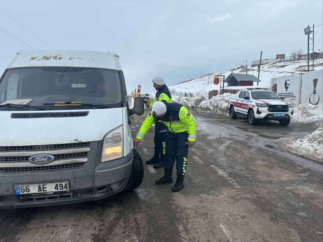 D38D5253 F355 42F8 B9A6 Ea79C663F2B8