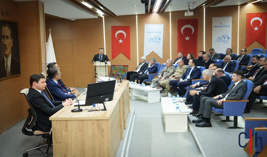 G R N7Hx W Q A A I F T8 857X503