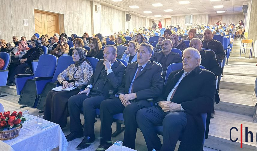 G R Qucn W Q A E2 Rnr 857X503