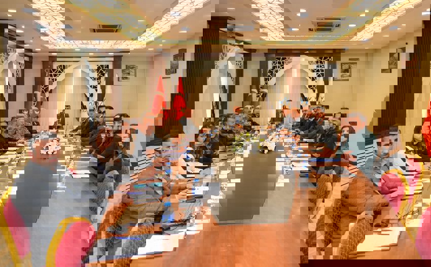 G T P7G Bb I A A E Sgr 850X527