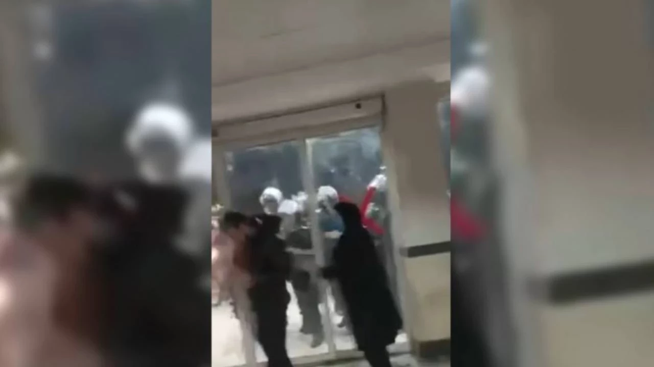 Iranda Protestolar 9Uncu Gununde Rejim Gucleri Hastaneyi Basti Kurt Partileri Cagri Yapti Nnoh