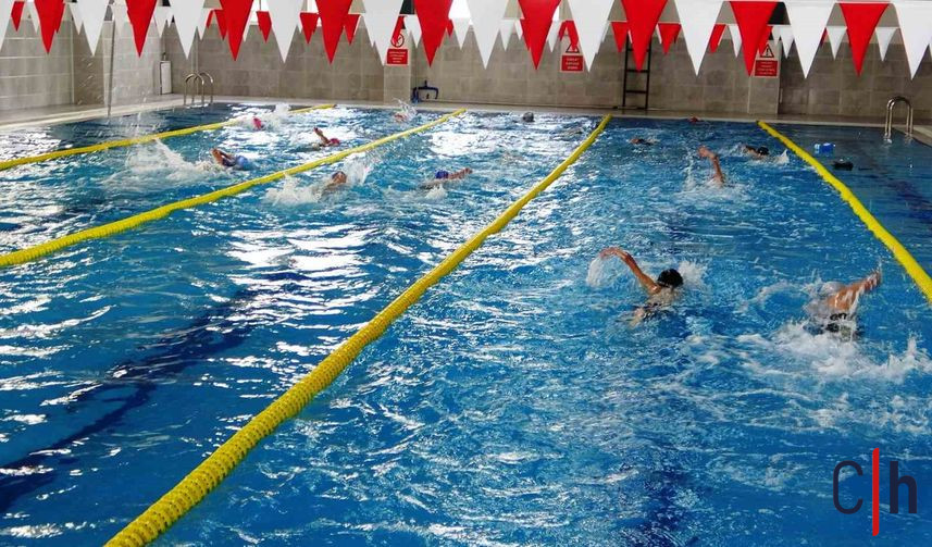 20250812Aw515946 6 857X503