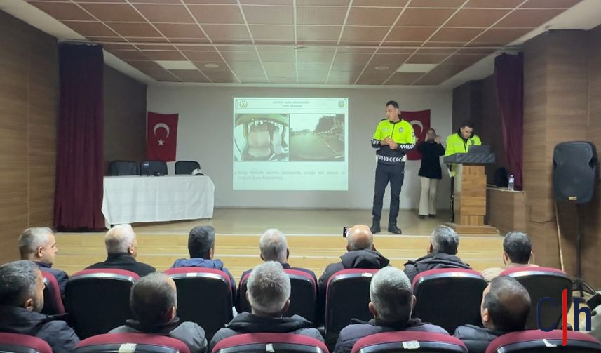 20260218Aw644945 8 857X503