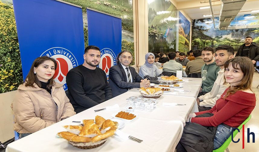 95350572 0D6D 458D 8539 9Fdb8Ed8A15F 857X503