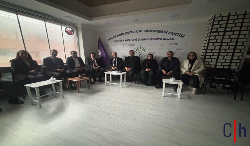 H Eaeqd F W U A A Kj1O 857X503