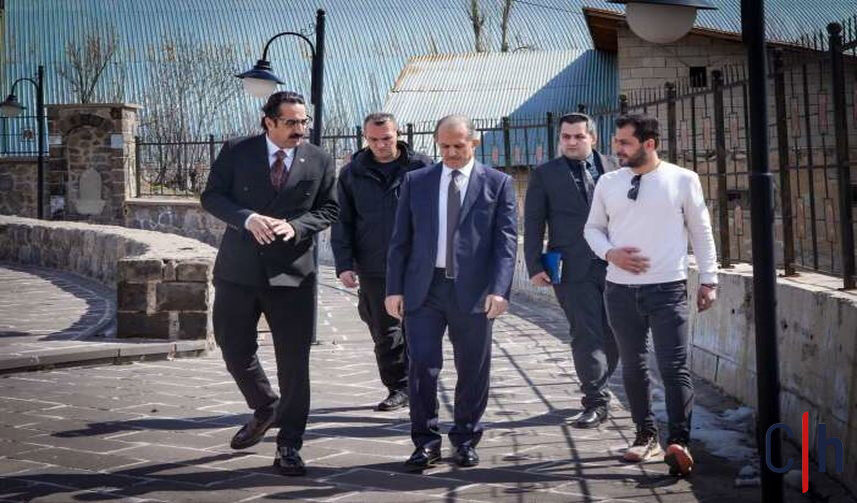 Hdo4 Ojw4Aihr4C 857X503