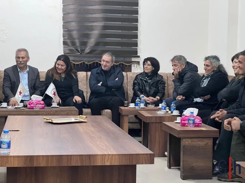 Kürt Siyasetçiler Salih Müslim’in Cenazesi İçin Kobani’de: DEM Parti Heyeti Taziyede