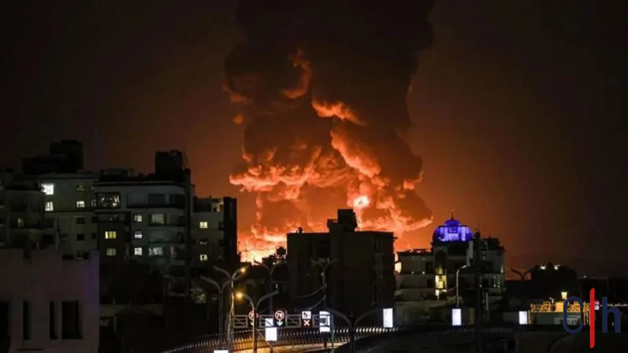 Savaş 9’uncu Gününde: Tahran’daki Petrol Depoları Vuruldu