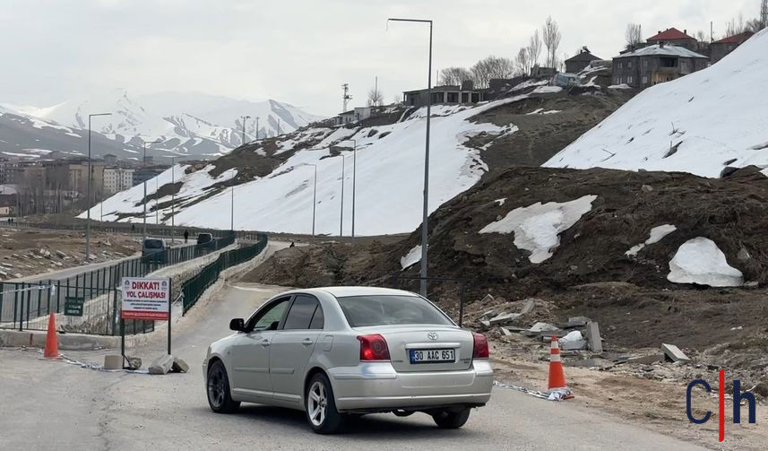 20260418Aw686358 11 857X503