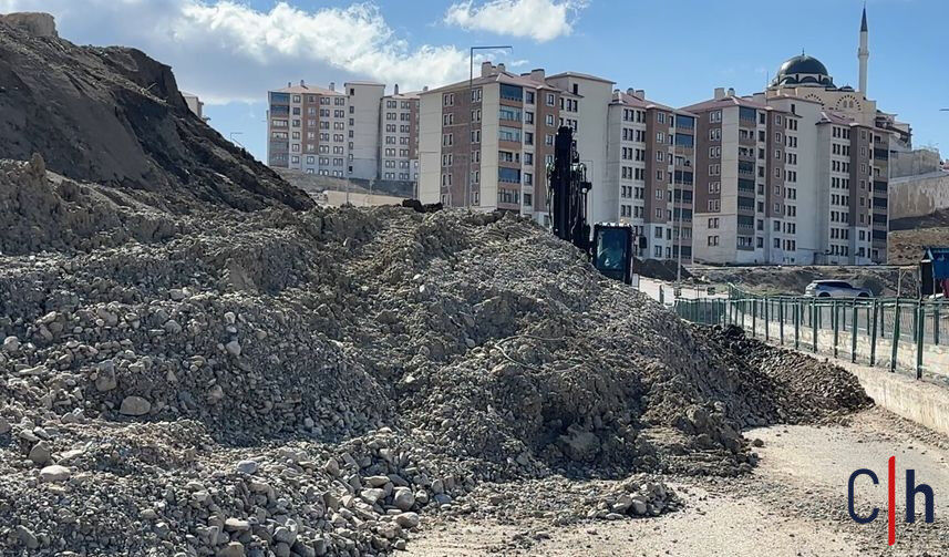 20260423Aw690120 857X503