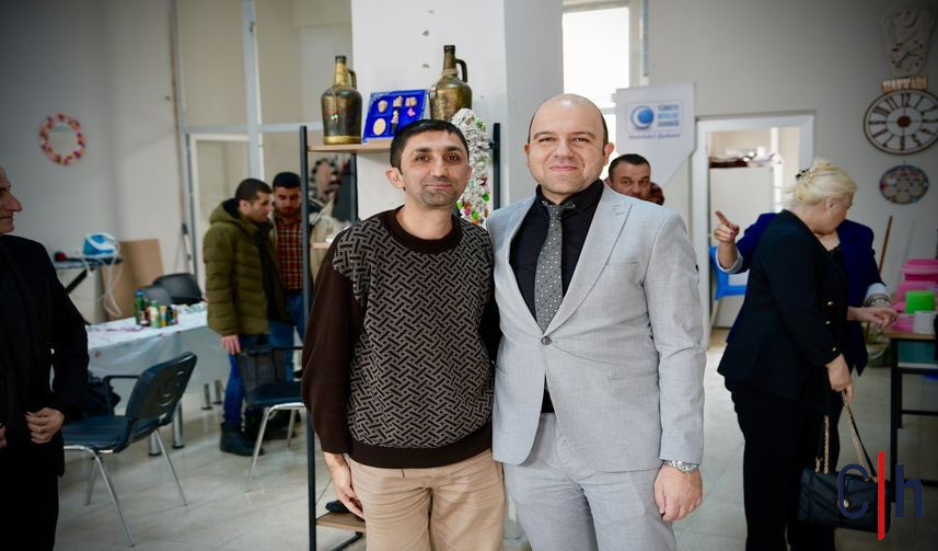 H F E Fj C W Y A Aetrv 857X503