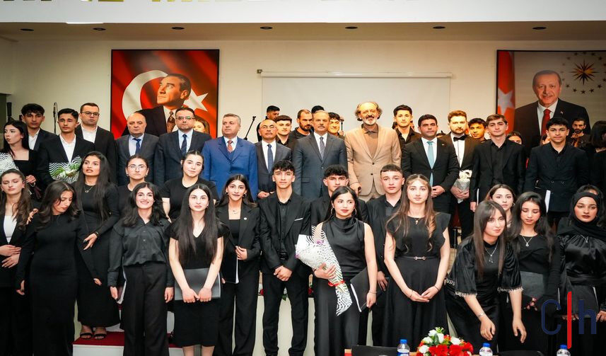 H Fh U U K Ab Q A A F9C2 857X503