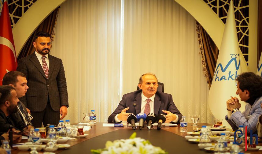 H H Az E4Rb A A A9C L B 857X503