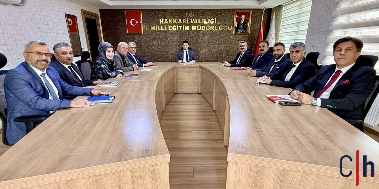 Milli Eğitim Müdürlüğünde haftalık değerlendirme toplantısı
