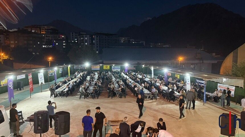 KESK Hakkâri’de dayanışma yemeğinde buluştu