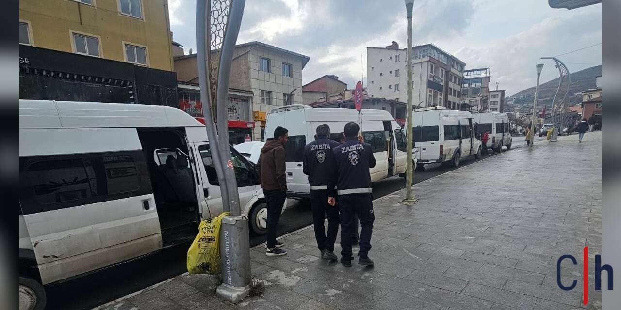 Hakkari Belediyesi M plakalı minibüsleri denetledi