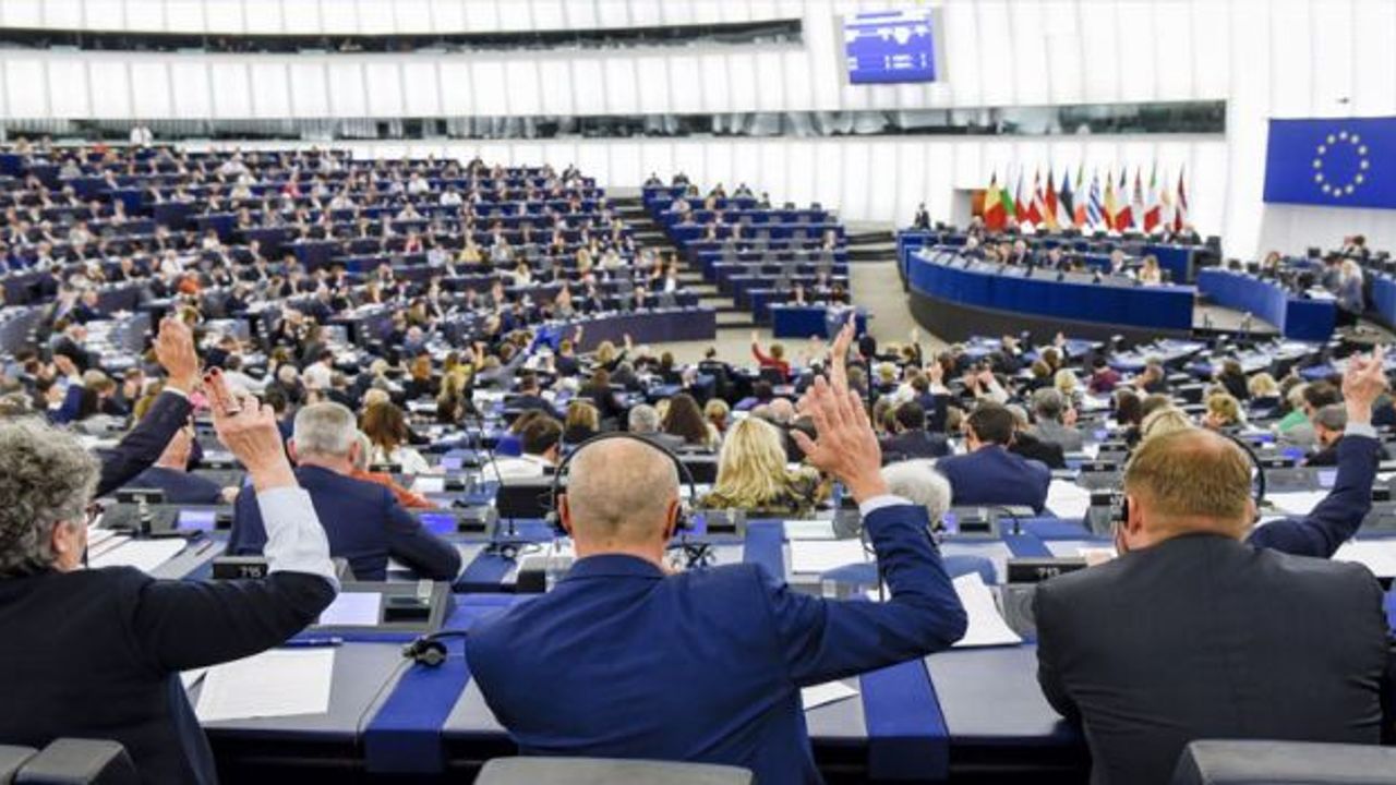 AP'den Türkiye raporu: Ülkücü hareket terör listesine eklensin