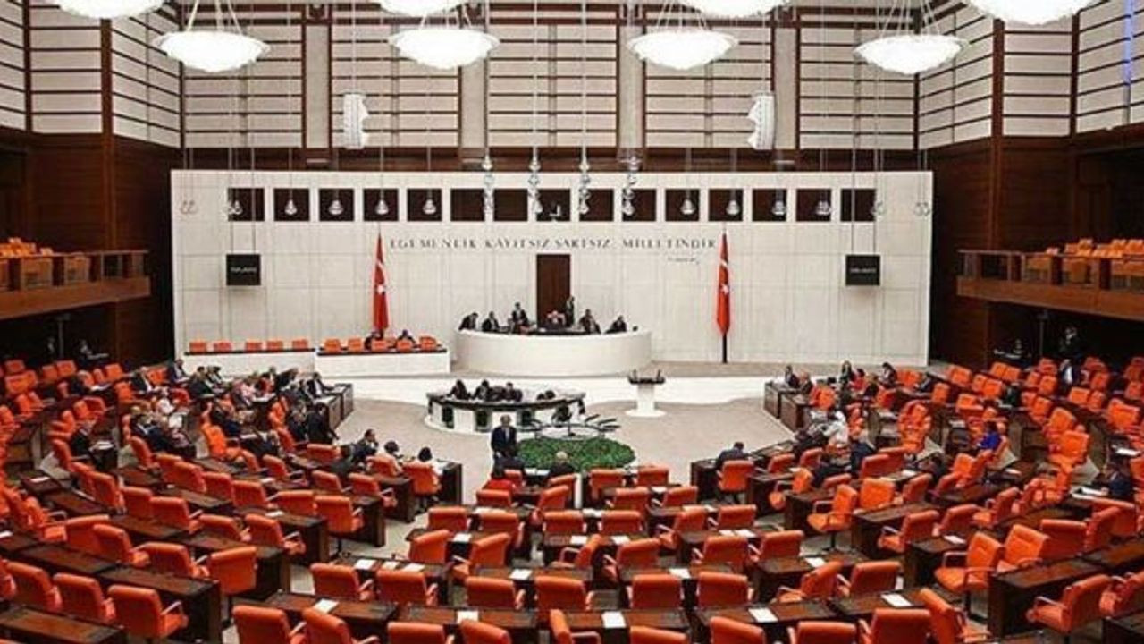 Meclis'te IŞİD tartışması: Hırsızı eve almış, sonra yakaladığıyla övünüyor