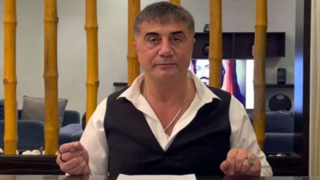 Peker sordu: Siyasetçilerin, bürokratların ailelerinin de olduğu liste elimde; ne yapayım?