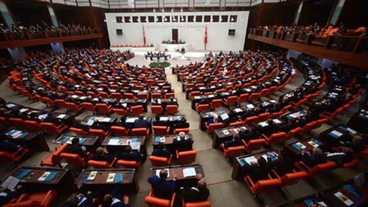 Asgari ücrete vergi istisnası Meclis'ten geçti