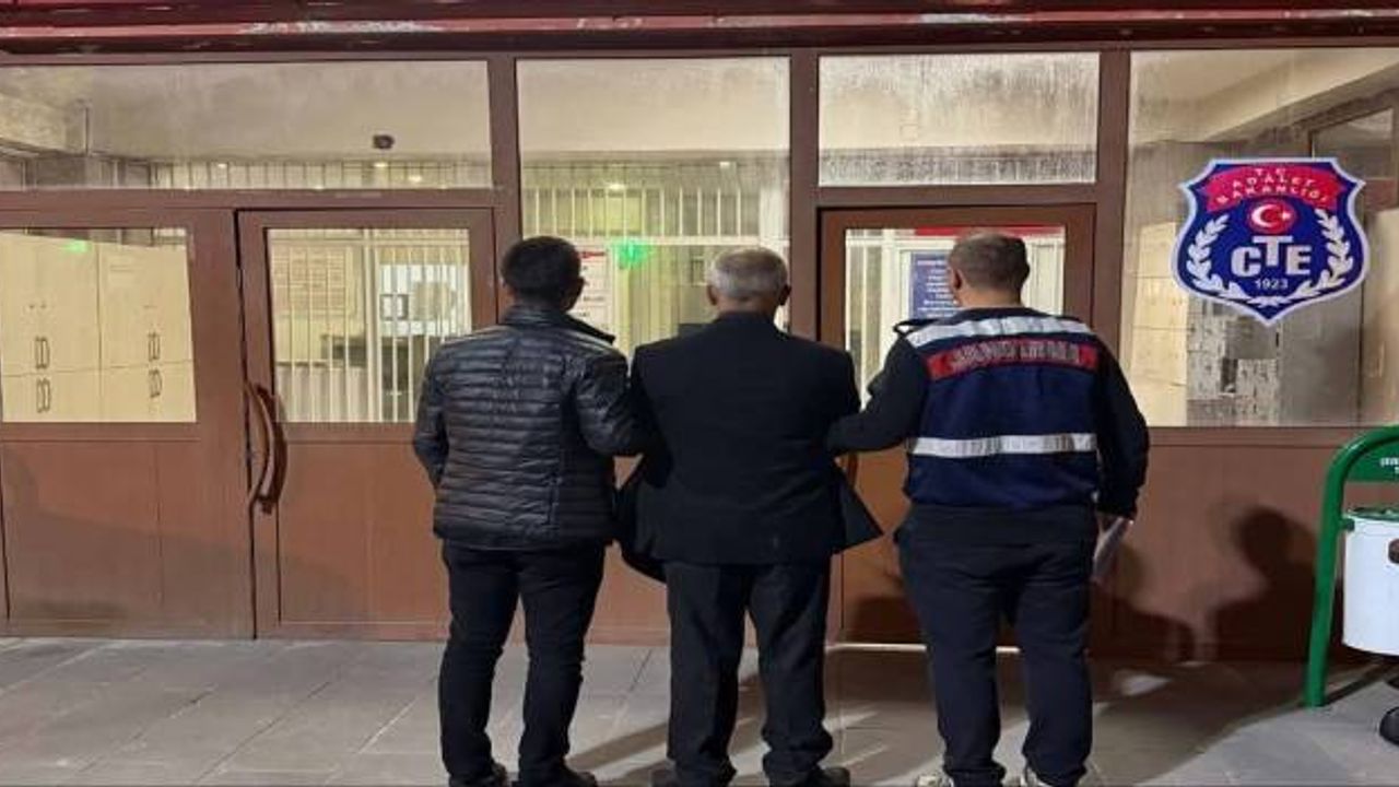 Hakkari’de Uyuşturucuya Darbe: 15 Kilo Toz Esrar Ele Geçirildi