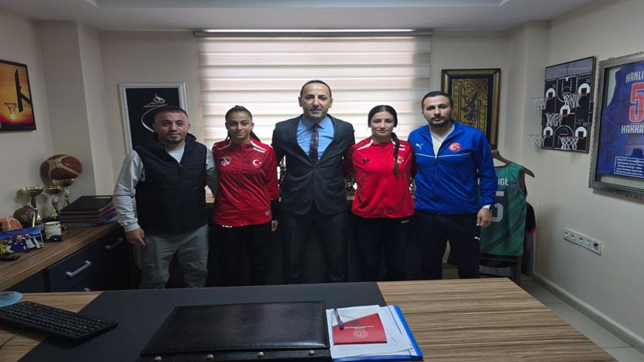 Hakkarili Güreşçiler Avrupa ve Dünya Arenasında Tarih Yazdı