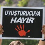 9 Yıldır Oğlunu Bağımlılıktan Kurtarmaya Çalışıyor: "Bir İğne 20 Bin Lira"