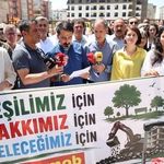 Kayyumun Van'da Park Alanına Yapı İddiasına Karşı Basın Açıklaması Düzenlendi