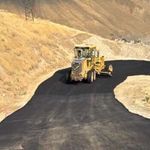 Hakkari Mir Kalesi yolu sıcak asfaltla yenilendi